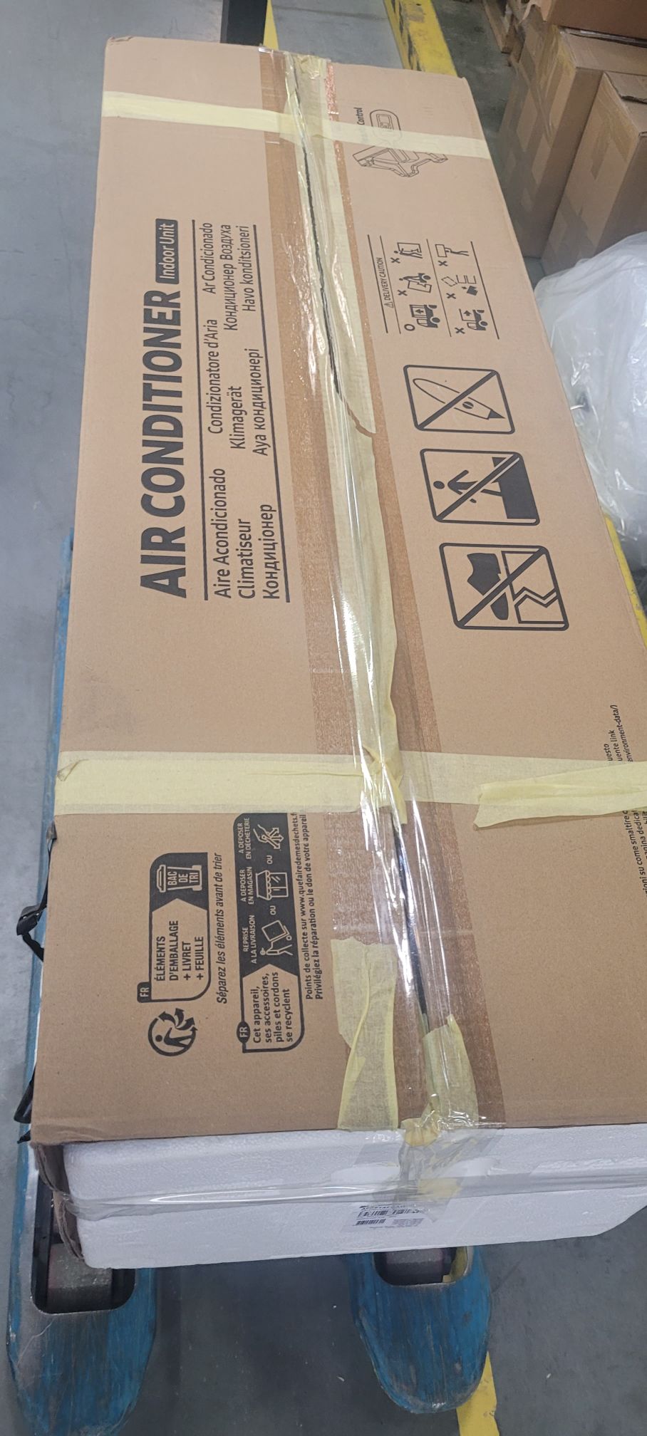 AR18TXFCAWKNEUa SAMSUNG WindFree Comfort 5,0kW (j. wew. R32)